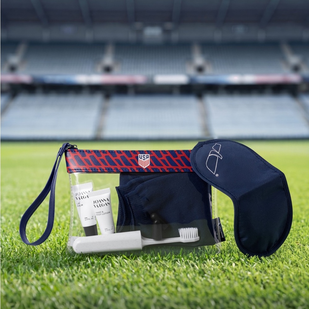 American Airlines FIFA Team USA World Cup Amenity Kit Clear Wristlet Bag Purse